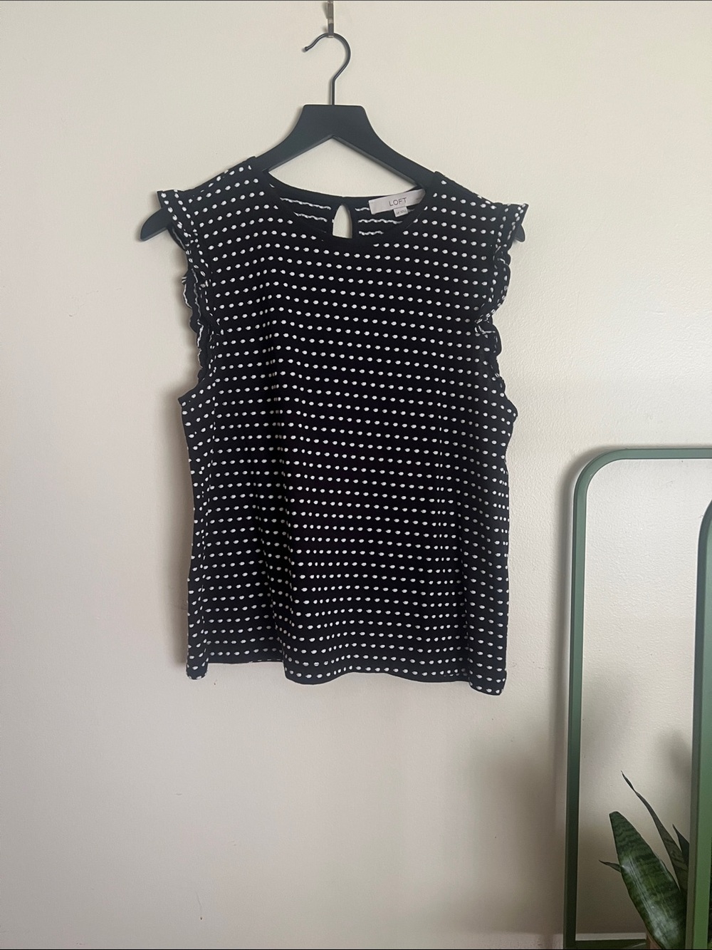 LOFT Black & White Polka Dot Ruffle-Sleeve